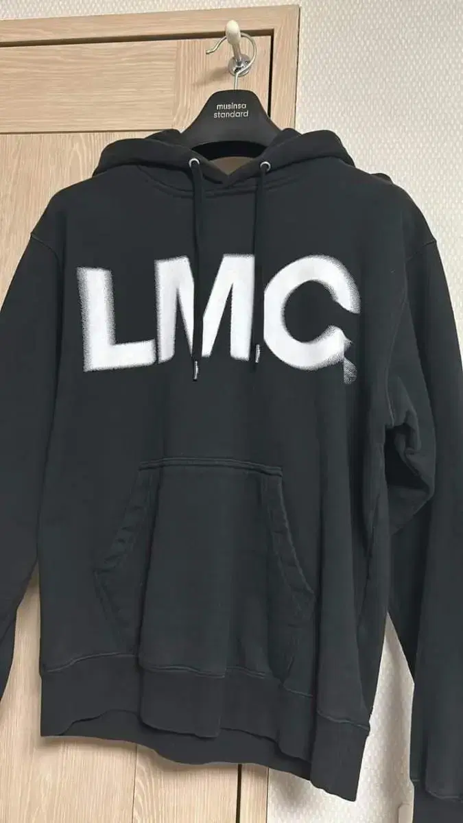 [S] LMC(엘엠씨) 후드티